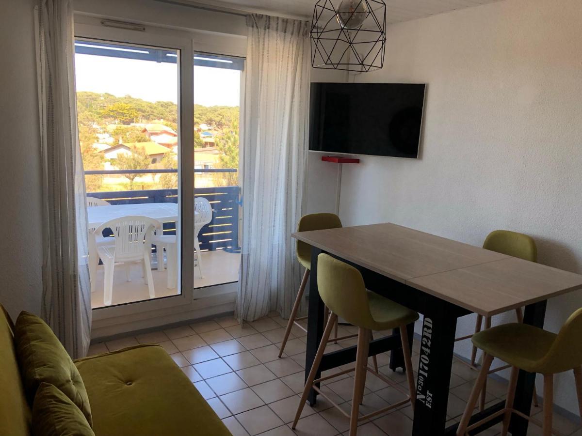 Appartement Climatise Avec Piscine & Mer Bleu Marine Lacanau Buitenkant foto